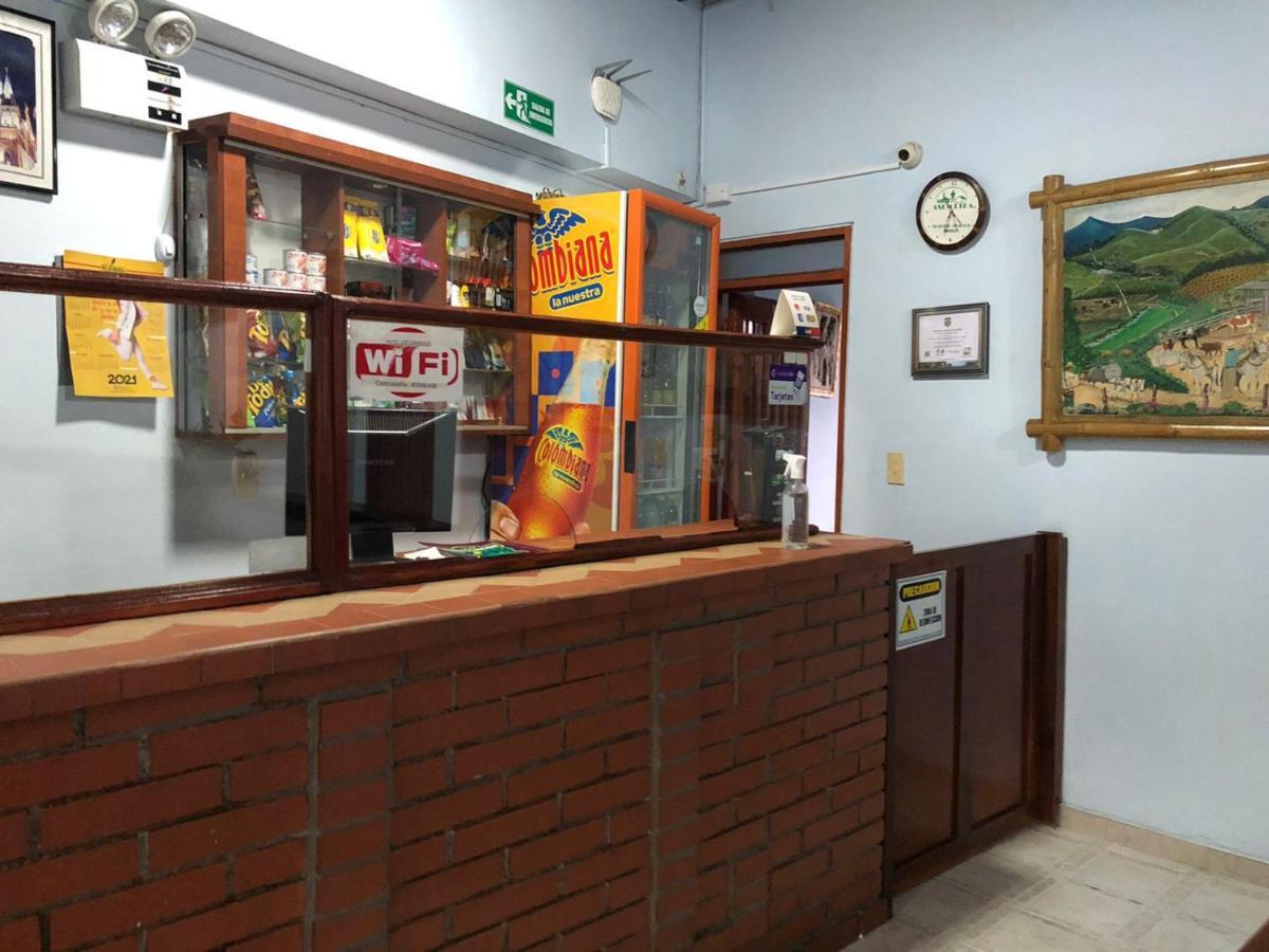 Hotel Cambulos Manizales Exteriér fotografie
